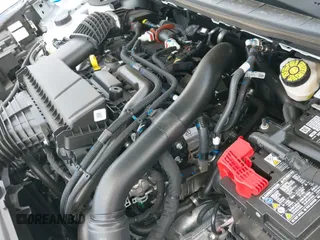 ✅ 2025 Ford Escape Platinum • VIN: 1FMCU9JA0SUA50028 • Lot: 42334542. Listed on IAAI with 760 mi. Free auction sales archive from the USA and detailed vehicle history report at DreamBid. Image 20.