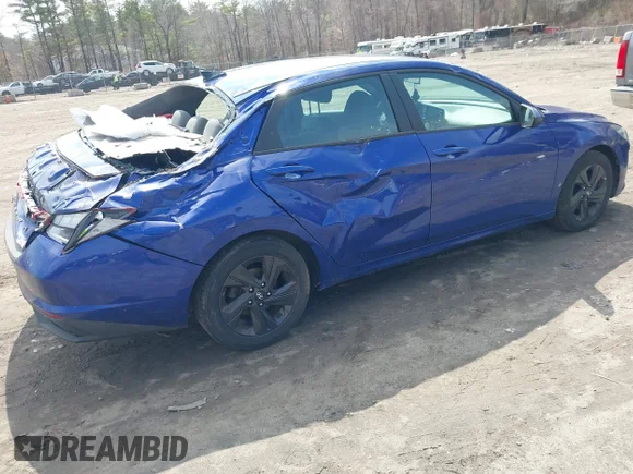 ✅ 2021 Hyundai Elantra SEL • VIN: 5NPLS4AG8MH005255 • Lot: 44704836. Listed on IAAI with 81,380 mi. Free auction sales archive from the USA and detailed vehicle history report at DreamBid. Image 4.