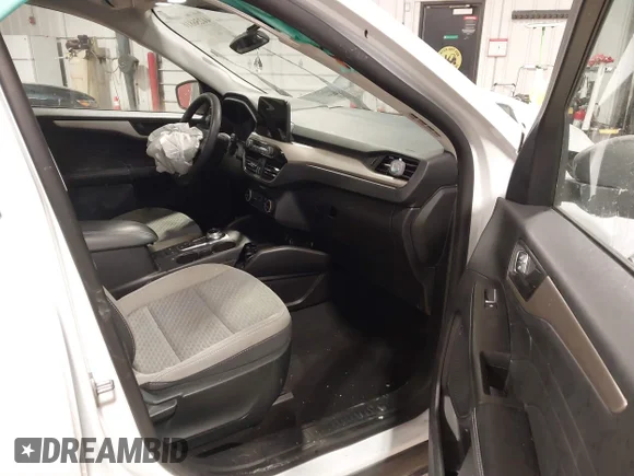 ✅ 2022 Ford Escape SE • VIN: 1FMCU9G65NUA99541 • Лот: 44256816. Опубликован ранее на IAAI с пробегом 30 184 миль. Бесплатный доступ к архиву аукционных продаж из США и подробный отчёт об истории автомобиля на DreamBid. Изображение 5.