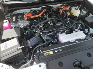 ✅ 2025 Toyota 4Runner Hybrid TRD Off Road • VIN: JTEVB5BR8S5003111 • Lot: 62675355. Listed on Copart with 3 mi. Free auction sales archive from the USA and detailed vehicle history report at DreamBid. Image 14.