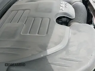 ✅ 2016 Chrysler 300 Limited • VIN: 2C3CCARG2GH142595 • Lot: 42254762. Wystawiony na IAAI z przebiegiem 117 977 mil. Bezpłatny archiwum sprzedaży aukcyjnych z USA i szczegółowy raport historii pojazdu na DreamBid. Zdjęcie 20.