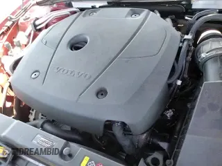 ✅ 2021 Volvo S60 Inscription • VIN: 7JRA22TL6MG102496 • Лот: 86595065. Опубликован ранее на Copart с пробегом 52 561 миль. Бесплатный доступ к архиву аукционных продаж из США и подробный отчёт об истории автомобиля на DreamBid. Изображение 13.