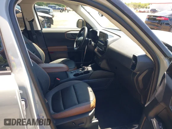 ✅ 2024 Ford Bronco Sport Outer Banks • VIN: 3FMCR9C67RRE41009 • Lot: 45247820. Listed on IAAI with 24,077 mi. Free auction sales archive from the USA and detailed vehicle history report at DreamBid. Image 5.