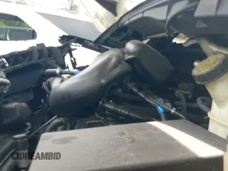 ✅ 2016 Ford Transit Cargo • VIN: 1FTYE1YM6GKB15539 • Lot: 42228687. Wystawiony na IAAI z przebiegiem 326 338 mil. Bezpłatny archiwum sprzedaży aukcyjnych z USA i szczegółowy raport historii pojazdu na DreamBid. Zdjęcie 19.