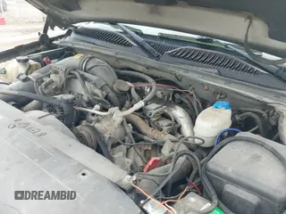 ✅ 2006 Chevrolet Silverado 2500HD LT3 • VIN: 1GCHK23D36F183567 • Лот: 42841319. Опубликован ранее на IAAI с пробегом 184 029 миль. Бесплатный доступ к архиву аукционных продаж из США и подробный отчёт об истории автомобиля на DreamBid. Изображение 19.