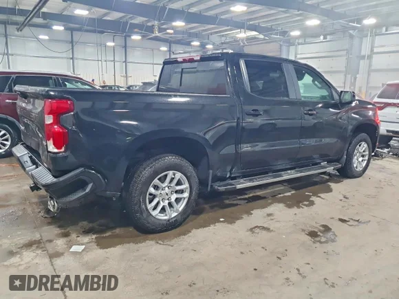 ✅ 2026 Chevrolet Silverado 1500 RST • VIN: 2GCUKEED9T1100269 • Lot: 99575045. Wystawiony na Copart z przebiegiem 3 569 mil. Bezpłatny archiwum sprzedaży aukcyjnych z USA i szczegółowy raport historii pojazdu na DreamBid. Zdjęcie 3.