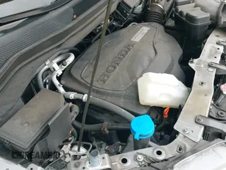 ✅ 2019 Honda Passport EX-L • VIN: 5FNYF7H58KB008121 • Lot: 42732246. Listed on IAAI with 100,859 mi. Free auction sales archive from the USA and detailed vehicle history report at DreamBid. Image 19.