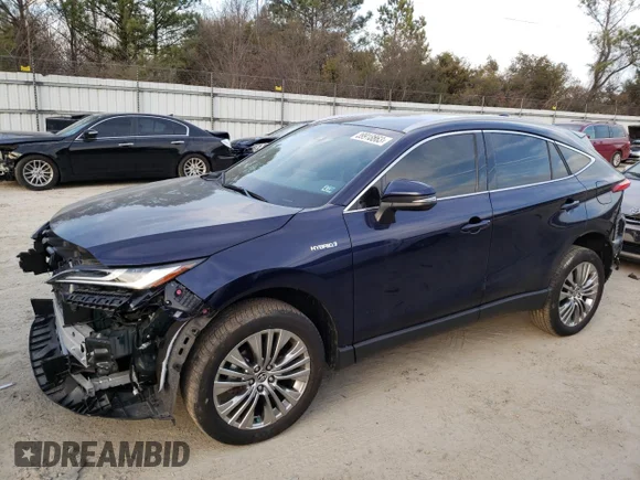 ✅ 2021 Toyota Venza LE • VIN: JTEAAAAH6MJ034516 • Lot: 39918863. Wystawiony na Copart z przebiegiem 12 940 mil. Bezpłatny archiwum sprzedaży aukcyjnych z USA i szczegółowy raport historii pojazdu na DreamBid. Zdjęcie 1.
