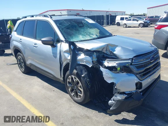 ✅ 2025 Subaru Forester Premium • VIN: JF2SLDDC0SH471616 • Lot: 41864308. Listed on IAAI with 1,921 mi. Free auction sales archive from the USA and detailed vehicle history report at DreamBid. Image 1.