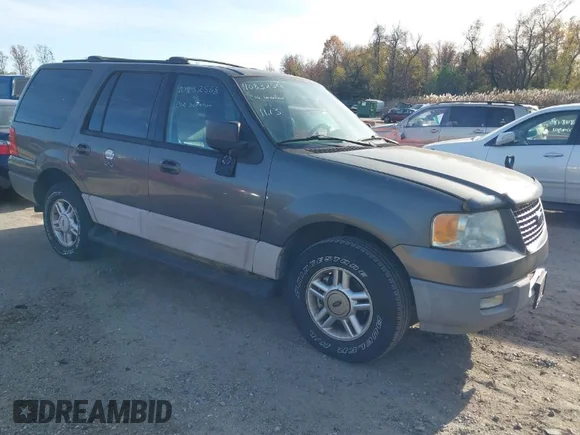 ✅ 2003 Ford Expedition Special Service • VIN: 1FMPU16L03LB97762 • Lot: 40832568. Wystawiony na IAAI z przebiegiem 144 828 mil. Bezpłatny archiwum sprzedaży aukcyjnych z USA i szczegółowy raport historii pojazdu na DreamBid. Zdjęcie 1.