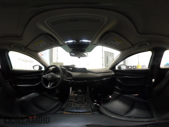 ✅ 2021 Mazda 3 Preferred • VIN: 3MZBPBCL6MM252289 • Lot: 43980059. Wystawiony na IAAI z przebiegiem 100 857 mil. Bezpłatny archiwum sprzedaży aukcyjnych z USA i szczegółowy raport historii pojazdu na DreamBid. Zdjęcie 18.