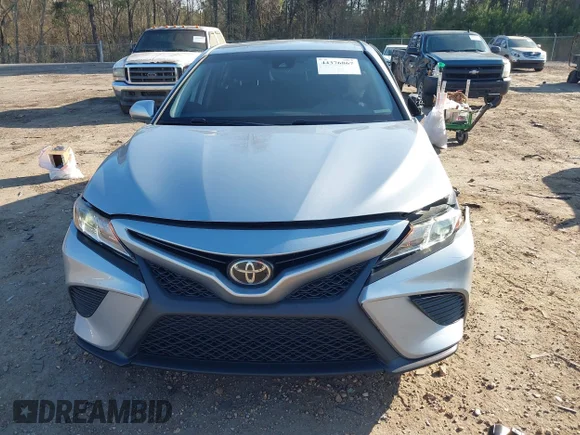 ✅ 2020 Toyota Camry SE • VIN: 4T1G11AK6LU891504 • Lot: 44376867. Wystawiony na IAAI z przebiegiem 145 627 mil. Bezpłatny archiwum sprzedaży aukcyjnych z USA i szczegółowy raport historii pojazdu na DreamBid. Zdjęcie 13.