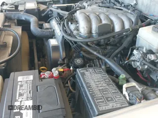 ✅ 2001 Toyota 4Runner SR5 • VIN: JT3HN86R710325307 • Lot: 42814795. Listed on IAAI with 299,753 mi. Free auction sales archive from the USA and detailed vehicle history report at DreamBid. Image 20.