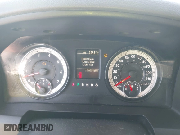 ✅ 2014 Ram 2500 Tradesman • VIN: 3C6UR5HJ8EG292136 • Lot: 45353782. Wystawiony na IAAI z przebiegiem 138 249 mil. Bezpłatny archiwum sprzedaży aukcyjnych z USA i szczegółowy raport historii pojazdu na DreamBid. Zdjęcie 7.