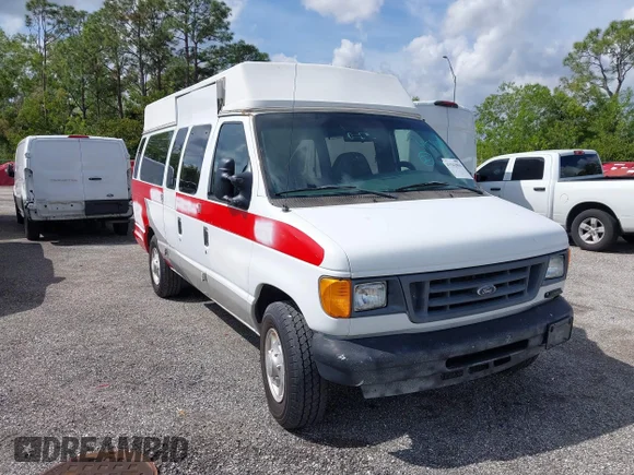 ✅ 2006 Ford Econoline Cargo • VIN: 1FTNS24W36DB38272 • Лот: 41542894. Опубліковано раніше на IAAI з пробігом 211 370 миль. Безкоштовний доступ до архіву аукціонних продажів зі США та докладний звіт про історію автомобіля на DreamBid. Зображення 1.