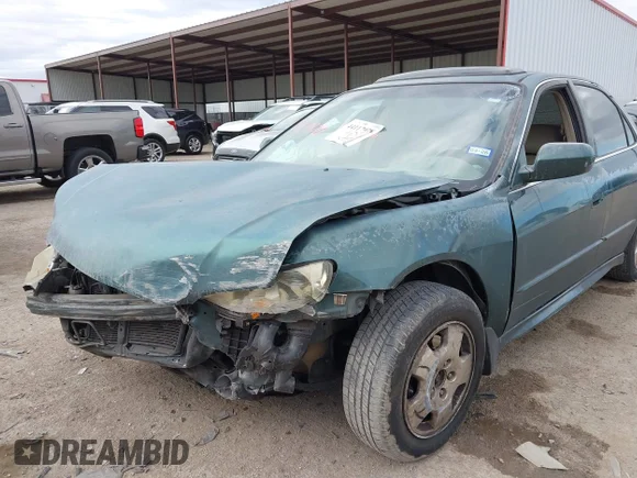 ✅ 2002 Honda Accord EX • VIN: 1HGCG16522A079834 • Lot: 44117970. Wystawiony na IAAI z przebiegiem 161 122 mil. Bezpłatny archiwum sprzedaży aukcyjnych z USA i szczegółowy raport historii pojazdu na DreamBid. Zdjęcie 6.