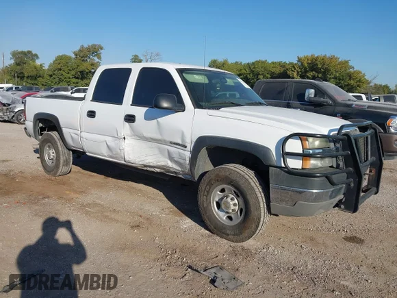 ✅ 2004 Chevrolet Silverado 2500HD Work Truck • VIN: 1GCHC23U14F185070 • Lot: 43422066. Listed on IAAI with 220,944 mi. Free auction sales archive from the USA and detailed vehicle history report at DreamBid. Image 1.