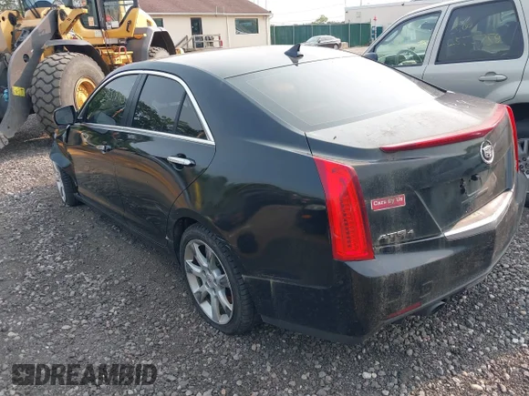 ✅ 2013 Cadillac ATS • VIN: 1G6AG5RX9D0153711 • Lot: 42427618. Wystawiony na IAAI z przebiegiem Nie podano. Bezpłatny archiwum sprzedaży aukcyjnych z USA i szczegółowy raport historii pojazdu na DreamBid. Zdjęcie 3.