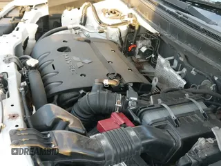 2012 Mitsubishi Outlander SE with VIN JA4AR4AU5CZ010570, listed as a IAAI auction lot 43511791 with 111,628 mi miles and . Bid and sale history available at DreamBid. Image 13.