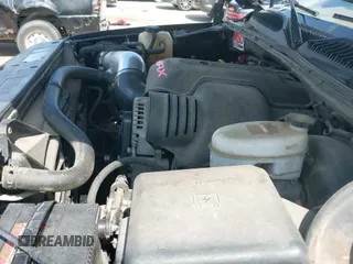 ✅ 2007 GMC Sierra Denali • VIN: 2GTEK63NX71129971 • Lot: 42574539. Wystawiony na IAAI z przebiegiem 155 521 mil. Bezpłatny archiwum sprzedaży aukcyjnych z USA i szczegółowy raport historii pojazdu na DreamBid. Zdjęcie 19.