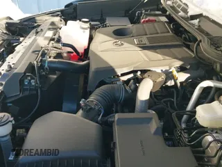 ✅ 2024 Toyota Tundra SR5 • VIN: 5TFLA5DB6RX189163 • Lot: 41292990. Wystawiony na IAAI z przebiegiem 8 884 mil. Bezpłatny archiwum sprzedaży aukcyjnych z USA i szczegółowy raport historii pojazdu na DreamBid. Zdjęcie 22.