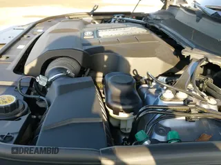 ✅ 2019 Land Rover Range Rover • VIN: SALGS5RE7KA527799 • Lot: 41977040. Wystawiony na IAAI z przebiegiem 38 231 mil. Bezpłatny archiwum sprzedaży aukcyjnych z USA i szczegółowy raport historii pojazdu na DreamBid. Zdjęcie 19.