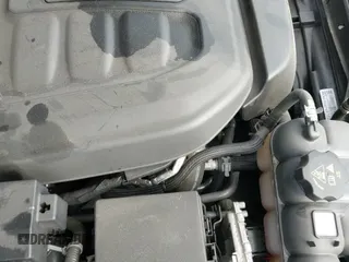 2018 Jeep Grand Cherokee Altitude z VIN 1C4RJFAG6JC312892, wystawiony jako IAAI lot #43382592 z przebiegiem 54 779 mil mil oraz . Historia ofert i sprzedaży dostępna na DreamBid. Obrazek 19.