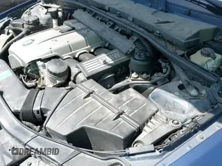 ✅ 2006 BMW 3 Series 325i • VIN: WBAVB13546KX62366 • Лот: 42705477. Опубликован ранее на IAAI с пробегом 136 546 миль. Бесплатный доступ к архиву аукционных продаж из США и подробный отчёт об истории автомобиля на DreamBid. Изображение 19.