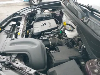 ✅ 2021 Buick Encore GX Select • VIN: KL4MMDSL2MB151382 • Lot: 42198480. Wystawiony na IAAI z przebiegiem 60 220 mil. Bezpłatny archiwum sprzedaży aukcyjnych z USA i szczegółowy raport historii pojazdu na DreamBid. Zdjęcie 19.