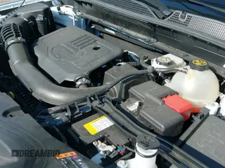 2021 Chevrolet Blazer LT z VIN 3GNKBCR4XMS584620, wystawiony jako IAAI lot #39878731 z przebiegiem 20 731 mil mil oraz . Historia ofert i sprzedaży dostępna na DreamBid. Obrazek 19.