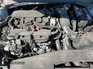 ✅ 2024 Kia K5 GT-Line • VIN: 5XXG64J20RG263881 • Lot: 85856945. Wystawiony na Copart z przebiegiem 24 526 mil. Bezpłatny archiwum sprzedaży aukcyjnych z USA i szczegółowy raport historii pojazdu na DreamBid. Zdjęcie 16.