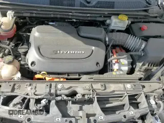 ✅ 2018 Chrysler Pacifica Hybrid Touring Plus • VIN: 2C4RC1H76JR126912 • Lot: 54364745. Listed on Copart with 132,172 mi. Free auction sales archive from the USA and detailed vehicle history report at DreamBid. Image 15.