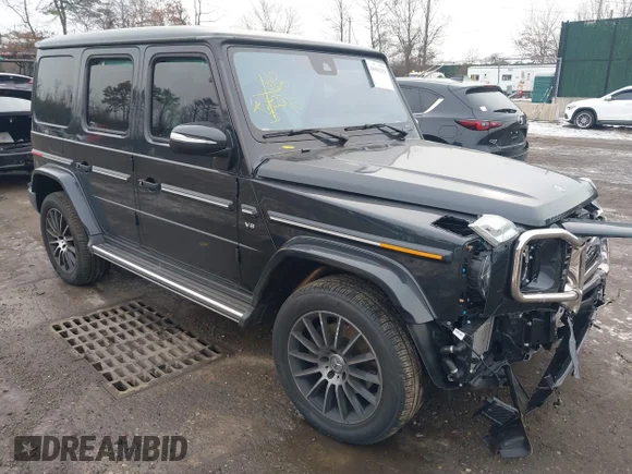 ✅ 2023 Mercedes-Benz G 550 • VIN: W1NYC6BJ2PX481222 • Lot: 44009259. Wystawiony na IAAI z przebiegiem 9 606 mil. Bezpłatny archiwum sprzedaży aukcyjnych z USA i szczegółowy raport historii pojazdu na DreamBid. Zdjęcie 1.
