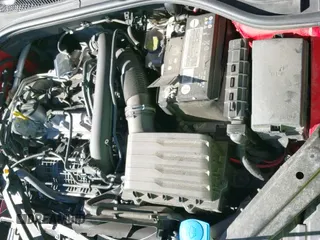 ✅ 2020 Volkswagen Jetta SEL • VIN: 3VWEB7BU5LM007484 • Lot: 43589997. Wystawiony na IAAI z przebiegiem 40 001 mil. Bezpłatny archiwum sprzedaży aukcyjnych z USA i szczegółowy raport historii pojazdu na DreamBid. Zdjęcie 19.