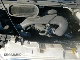 ✅ 2017 Ford Transit XL • VIN: 1FBZX2YM4HKA47008 • Lot: 90604545. Listed on Copart with 122,195 mi. Free auction sales archive from the USA and detailed vehicle history report at DreamBid. Image 14.