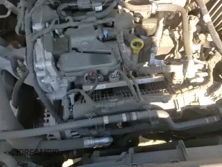 ✅ 2020 Ford Escape SE • VIN: 1FMCU9G63LUC52267 • Lot: 82347685. Wystawiony na Copart z przebiegiem 59 113 mil. Bezpłatny archiwum sprzedaży aukcyjnych z USA i szczegółowy raport historii pojazdu na DreamBid. Zdjęcie 14.