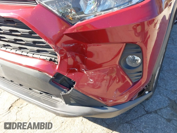 ✅ 2021 Toyota RAV4 XLE Premium • VIN: JTMA1RFVXMD531648 • Lot: 44027095. Wystawiony na IAAI z przebiegiem 151 426 mil. Bezpłatny archiwum sprzedaży aukcyjnych z USA i szczegółowy raport historii pojazdu na DreamBid. Zdjęcie 6.