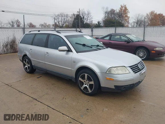 ✅ 2002 Volkswagen Passat GLX • VIN: WVWYH63B42E098533 • Лот: 43743147. Опубликован ранее на IAAI с пробегом 149 637 миль. Бесплатный доступ к архиву аукционных продаж из США и подробный отчёт об истории автомобиля на DreamBid. Изображение 1.