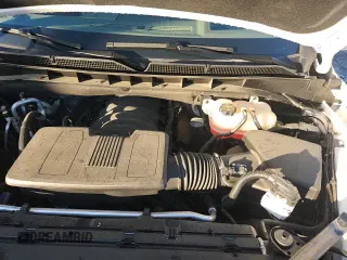 ✅ 2025 GMC Yukon XL Denali • VIN: 1GKS2JRL7SR218249 • Lot: 84339705. Listed on Copart with 8,135 mi. Free auction sales archive from the USA and detailed vehicle history report at DreamBid. Image 17.