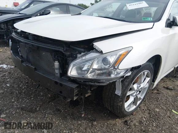 ✅ 2013 Nissan Maxima SV • VIN: 1N4AA5AP6DC823312 • Lot: 45244407. Wystawiony na IAAI z przebiegiem 59 148 mil. Bezpłatny archiwum sprzedaży aukcyjnych z USA i szczegółowy raport historii pojazdu na DreamBid. Zdjęcie 6.