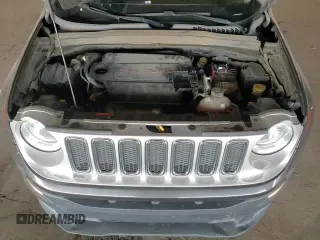 ✅ 2017 Jeep Renegade Limited • VIN: ZACCJADB0HPE40835 • Lot: 92114945. Wystawiony na Copart z przebiegiem 119 618 mil. Bezpłatny archiwum sprzedaży aukcyjnych z USA i szczegółowy raport historii pojazdu na DreamBid. Zdjęcie 14.