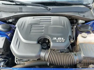 ✅ 2021 Chrysler 300 Touring L • VIN: 2C3CCARG5MH567093 • Lot: 43253085. Listed on IAAI with 34,064 mi. Free auction sales archive from the USA and detailed vehicle history report at DreamBid. Image 18.