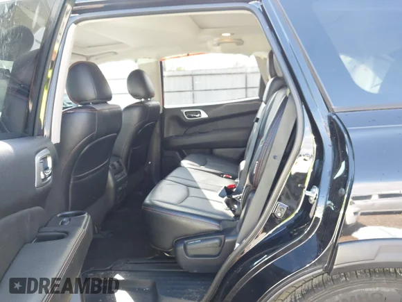✅ 2020 Nissan Pathfinder SL • VIN: 5N1DR2CNXLC640418 • Lot: 44574277. Wystawiony na IAAI z przebiegiem 67 513 mil. Bezpłatny archiwum sprzedaży aukcyjnych z USA i szczegółowy raport historii pojazdu na DreamBid. Zdjęcie 8.