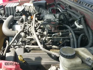 ✅ 2005 Ford Explorer Eddie Bauer • VIN: 1FMDU74W25UB35392 • Лот: 42773822. Опубликован ранее на IAAI с пробегом 182 405 миль. Бесплатный доступ к архиву аукционных продаж из США и подробный отчёт об истории автомобиля на DreamBid. Изображение 12.