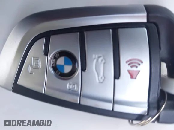 ✅ 2022 BMW X6 xDrive40i • VIN: 5UXCY6C02N9K41922 • Lot: 44092188. Wystawiony na IAAI z przebiegiem 34 737 mil. Bezpłatny archiwum sprzedaży aukcyjnych z USA i szczegółowy raport historii pojazdu na DreamBid. Zdjęcie 11.