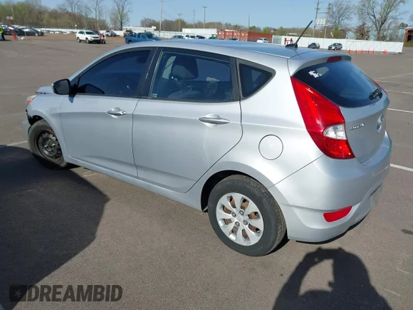 ✅ 2016 Hyundai Accent SE • VIN: KMHCT5AE1GU267464 • Лот: 44582848. Опубліковано раніше на IAAI з пробігом 188 639 миль. Безкоштовний доступ до архіву аукціонних продажів зі США та докладний звіт про історію автомобіля на DreamBid. Зображення 3.