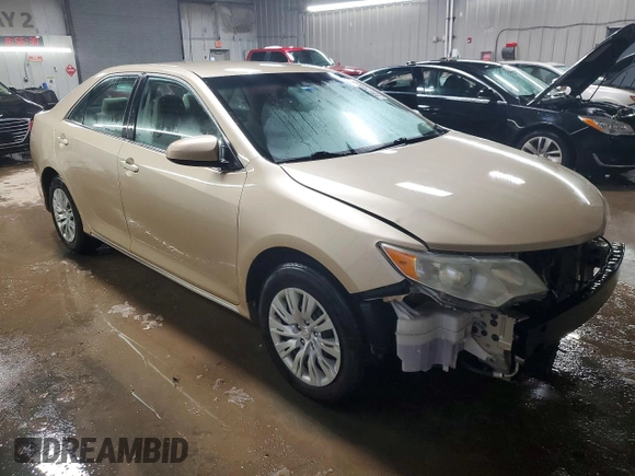 ✅ 2012 Toyota Camry L • VIN: 4T4BF1FK4CR171502 • Lot: 98674455. Wystawiony na Copart z przebiegiem 191 724 mil. Bezpłatny archiwum sprzedaży aukcyjnych z USA i szczegółowy raport historii pojazdu na DreamBid. Zdjęcie 4.