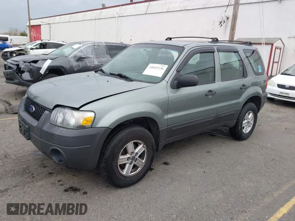 ✅ 2006 Ford Escape XLS • VIN: 1FMYU02Z66KD11136 • Лот: 44602536. Опубліковано раніше на IAAI з пробігом 141 343 миль. Безкоштовний доступ до архіву аукціонних продажів зі США та докладний звіт про історію автомобіля на DreamBid. Зображення 2.