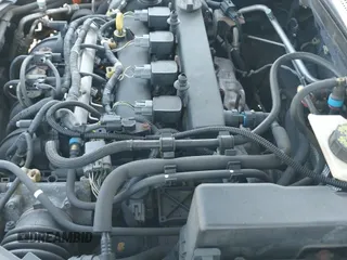 ✅ 2007 Mazda 3 S Touring • VIN: JM1BK323971640871 • Lot: 42968769. Wystawiony na IAAI z przebiegiem 117 591 mil. Bezpłatny archiwum sprzedaży aukcyjnych z USA i szczegółowy raport historii pojazdu na DreamBid. Zdjęcie 14.