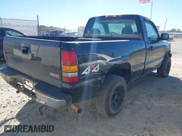 ✅ 2005 GMC Sierra 1500 Work Truck • VIN: 1GTEK14X65Z323811 • Lot: 43720072. Wystawiony na IAAI z przebiegiem 160 474 mil. Bezpłatny archiwum sprzedaży aukcyjnych z USA i szczegółowy raport historii pojazdu na DreamBid. Zdjęcie 4.